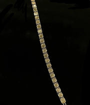 18ct Yellow Gold Intricate Design Bracelet CodeA05T06