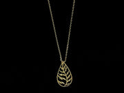 18ct Yellow Gold Leaf Design Pendant Necklace CodeA02T09